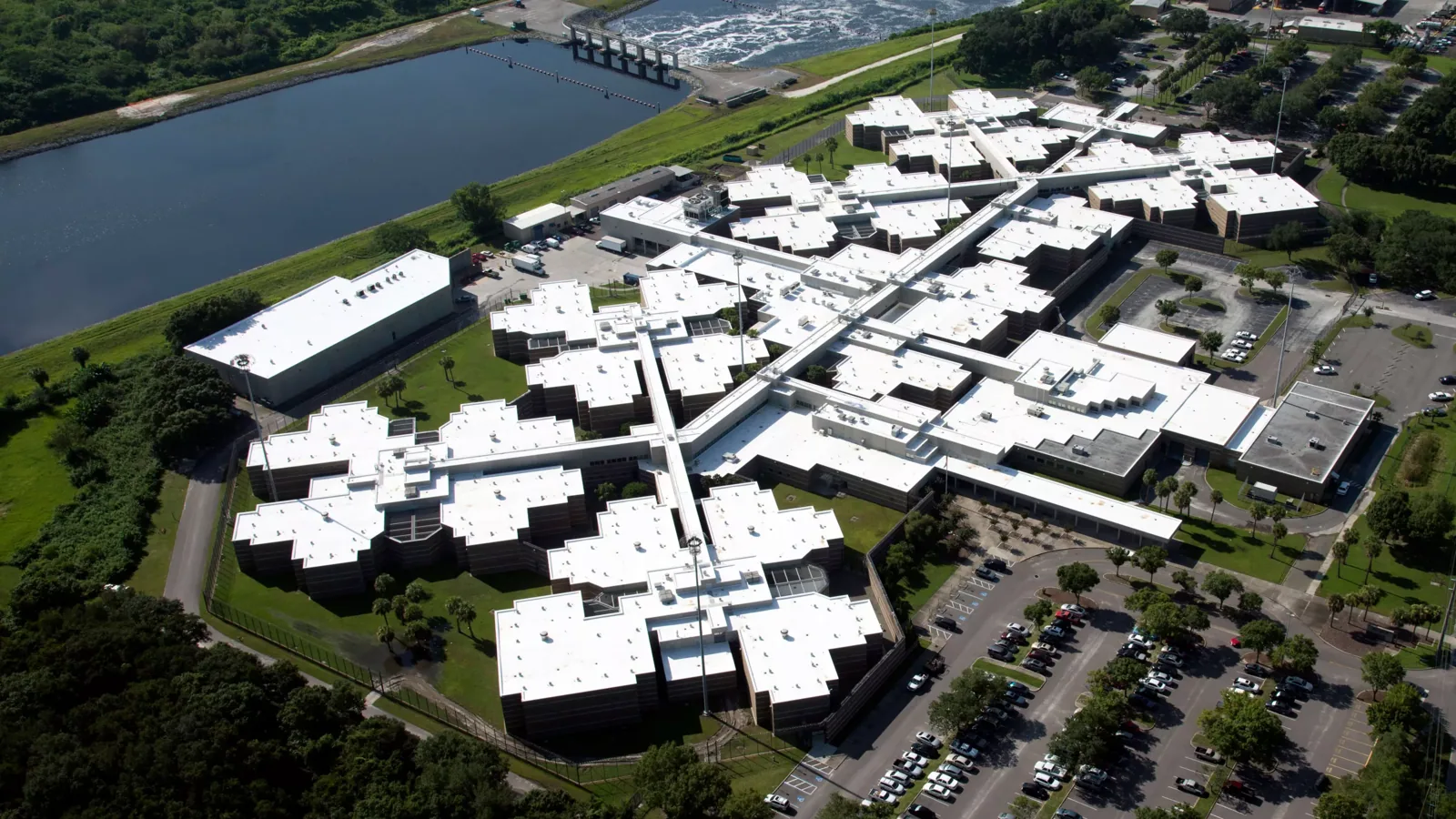 Carlisle SynTec Commercial Roofing in Plantation, FL